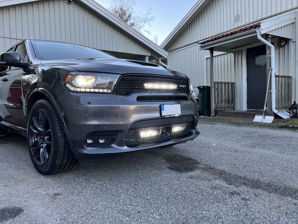 LUXTAR® Led ramp X18 Black Edition 180W <52cm>