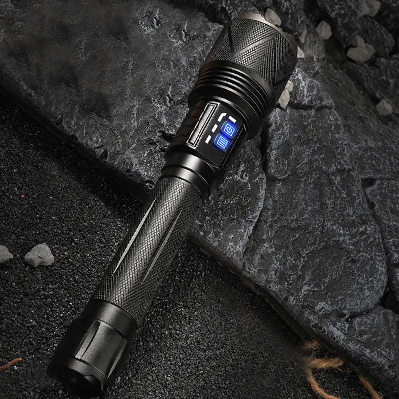 LED-zaklamp - LuminaCore