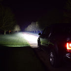 VW Amarok V6 2016+ med Lazer LED-rampskit, lyser starkt på natten”